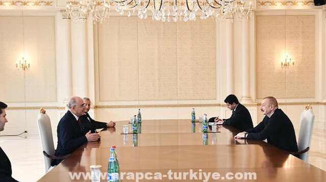 رئيس أذربيجان يستقبل وفدا من "الحركة القومية" التركي