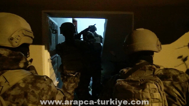 محكمة تركية تأمر بحبس 5 أشخاص بإطار مكافحة تنظيم "القاعدة"
