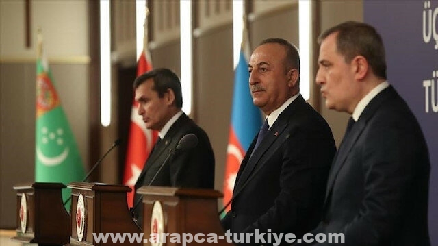 وزير خارجية تركمانستان يؤكد عمق العلاقات مع تركيا وأذربيجان