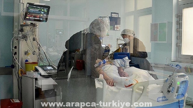 تركيا.. 103 وفيات و8 آلاف إصابة بكورونا