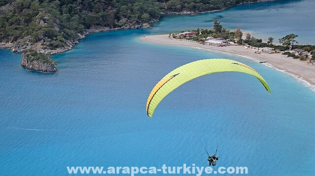 موغلا التركية تستكمل استعداداتها للتحليق المظلي فوق البحر الميّت