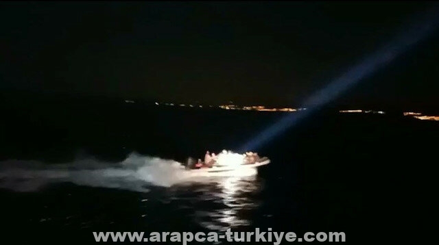 تركيا.. ضبط 12 مهاجرا غير نظامي قبالة سواحل مرسين