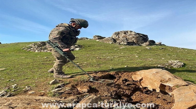 الجيش التركي يضبط أسلحة وذخائر لـ"بي كا كا" شمالي العراق