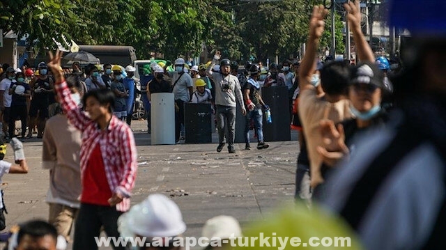 تركيا تدين بشدة استخدام انقلابيي ميانمار القوة ضد المتظاهرين