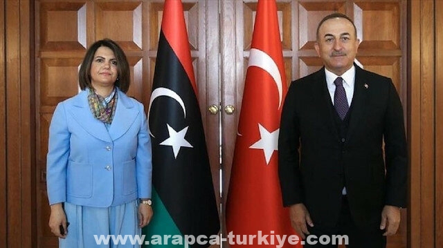 تشاووش أوغلو والمنقوش يبحثان تعزيز التعاون بين تركيا وليبيا