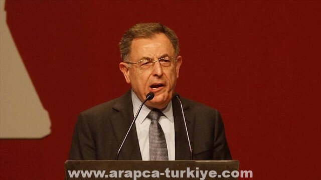 السنيورة يدعو تركيا لتقديم "مبادرة حقيقية" تجاه المنطقة