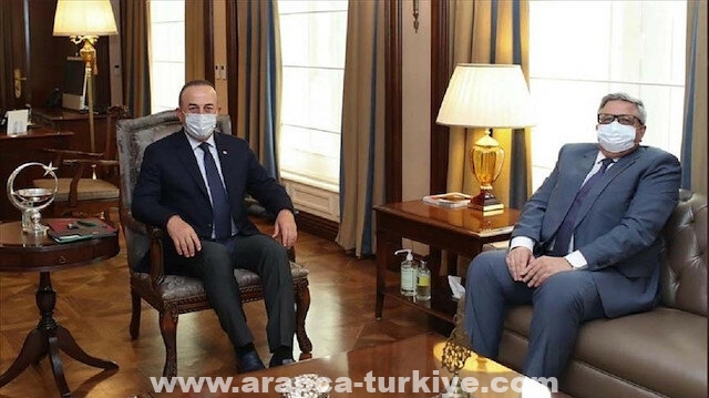 أنقرة.. تشاووش أوغلو والسفير الروسي يبحثان القضايا الإقليمية