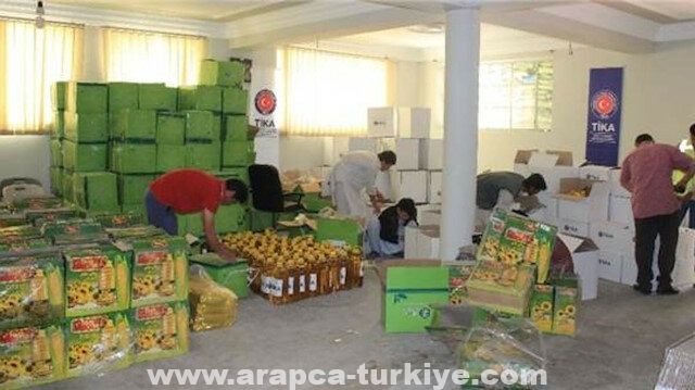 "تيكا" التركية تقدم مساعدات غذائية لـ300 أسرة في أفغانستان
