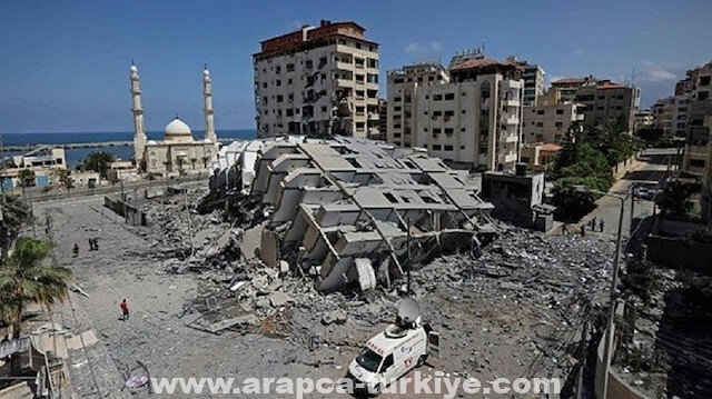 شهيدان في قصف إسرائيلي استهدف سيارة مدنية بقطاع غزة