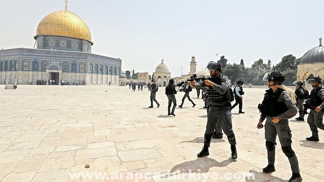 القدس.. مستوطنون يقتحمون مجددا "الأقصى" تحت حراسة أمن الاحتلال