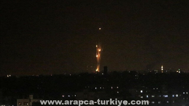 القسام والسرايا: ضربتان صاروخيتان على تل أبيب وبئر السبع وعسقلان