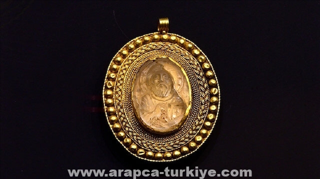 تركيا.. متحف جوروم يعرض قلادة ذهبية فريدة تصور السيد المسيح