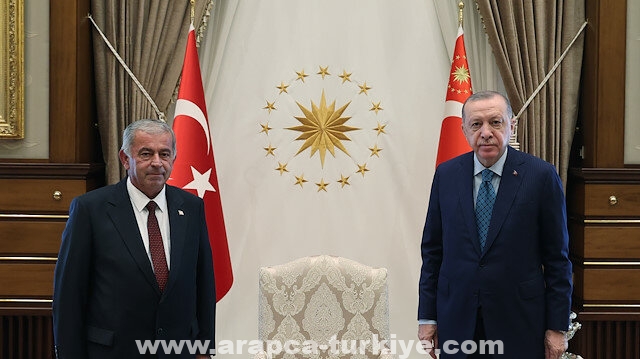 أردوغان يستقبل رئيس البرلمان في قبرص التركية