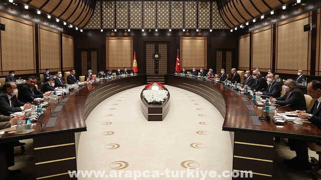 أردوغان وجباروف يترأسان اجتماع المجلس التركي القرغيزي