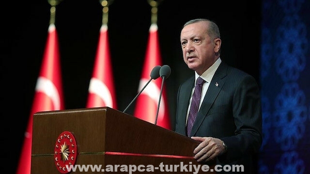 أردوغان يدعو إلى بذل الجهود لمعالجة أسباب الهجرة