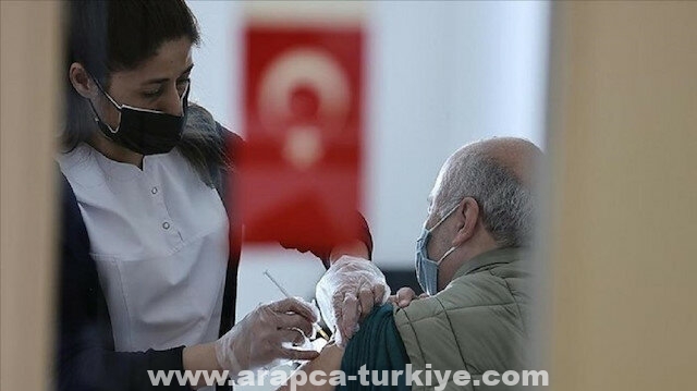 تركيا.. مثال يحتذى في تطعيم الأجانب ضد "كورونا"