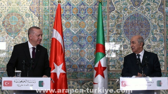 الرئيس أردوغان يبحث مع نظيره الجزائري قضايا المنطقة