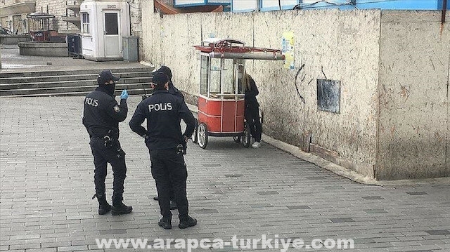 الأمن التركي يضبط 415 مهاجرًا غير نظامي في إسطنبول