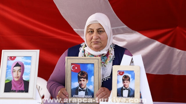 تركيا.. أمهات ديار بكر يواصلن الاعتصام لليوم 721