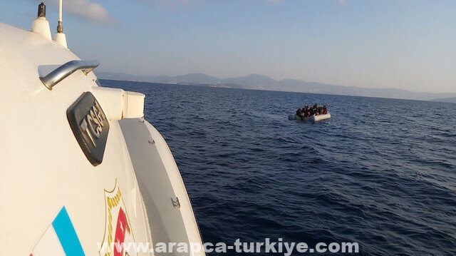 خفر السواحل التركي ينقذ 109 مهاجرين أعادتهم اليونان