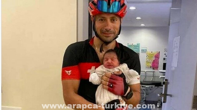 أزمة البنزين.. طبيب لبناني يلحق بعملية ولادة على دراجة هوائية