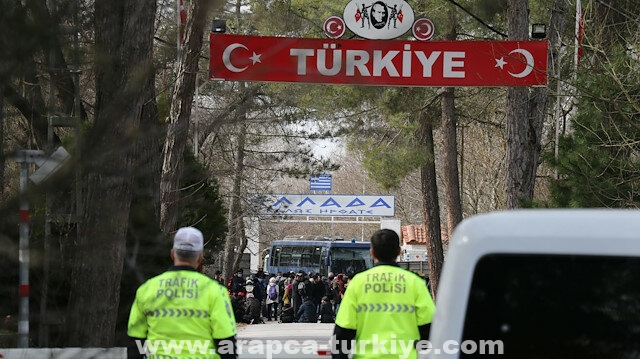 في 8 أشهر.. تركيا تنقذ قرابة 6 آلاف مهاجر أعادتهم اليونان