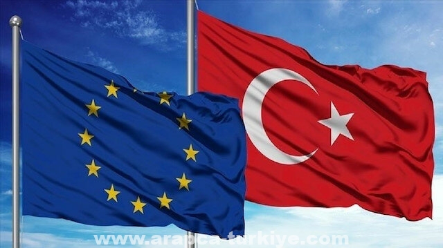الاتحاد الأوروبي: تركيا تبذل جهودا كبيرة حيال اللاجئين