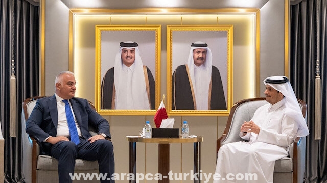 وزير خارجية قطر ووزير السياحة التركي يبحثان التعاون الثنائي