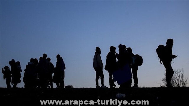 تركيا.. ضبط 188 مهاجرا غير نظامي قرب الحدود مع إيران