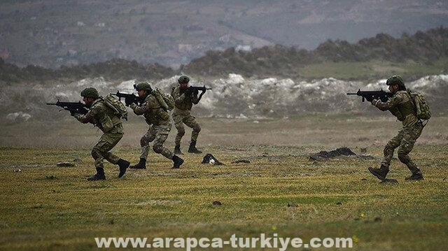 الدفاع التركية: تحييد 5 إرهابيين من "ي ب ك" شمالي سوريا