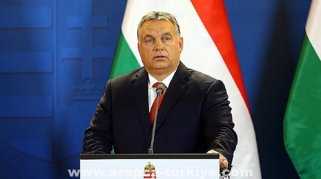 رئيس الوزراء المجري يزور المكتبة الوطنية في أنقرة
