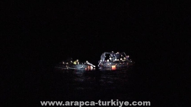 تركيا..إنقاذ وضبط 224 مهاجرا قبالة سواحل إزمير