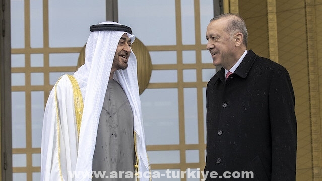 بن زايد يشكر أردوغان على كرم الضيافة بختام زيارة لتركيا