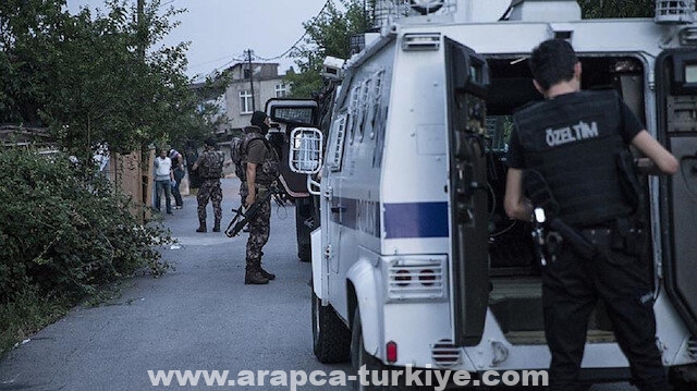 السلطات التركية توقف 17 شخصًا في إطار مكافحة "داعش"