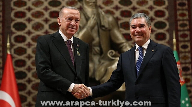 تركيا وتركمانستان تؤكدان أهمية توسيع التعاون التجاري والاقتصادي