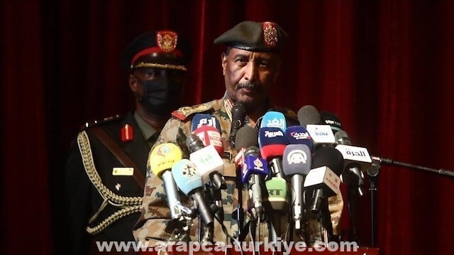 مصدر عسكري: البرهان اعتمد ترشيحات مجلس السيادة السوداني