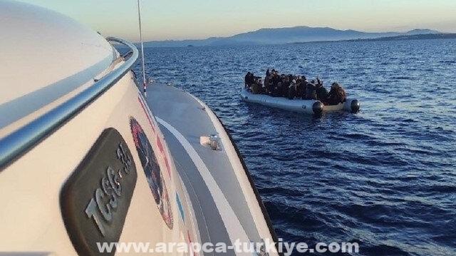 تركيا.. إنقاذ 55 مهاجرا قبالة سواحل إزمير