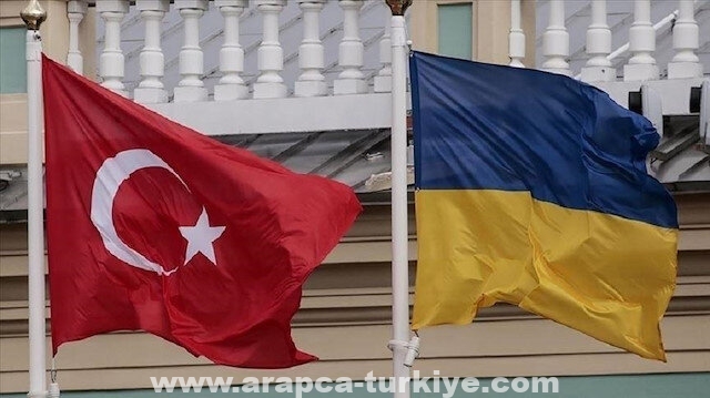 كييف: ننظر بإيجابية لمشاركة تركيا في محادثات حل أزمة دونباس