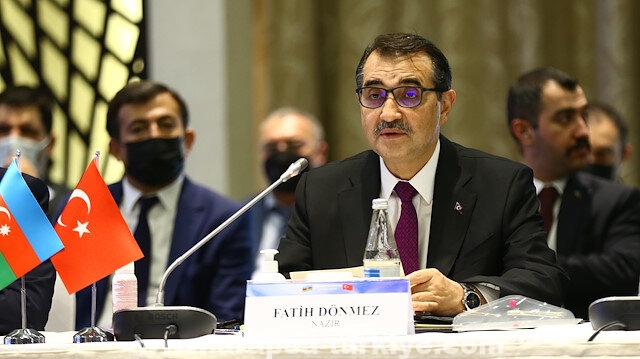 تركيا تؤكد دعمها أذربيجان في مشروع "الطاقة الخضراء"