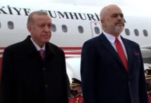 الرئيس أردوغان يصل ألبانيا في زيارة رسمية