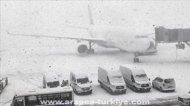 ثلوج إسطنبول.. مطار صبيحة يخفض عدد رحلاته الأربعاء الخميس