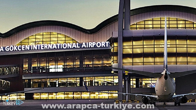 ثلوج إسطنبول.. مطار صبيحة يخفض عدد رحلاته الإثنين