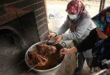 "عيد الأوز".. تقليد ورمز للمحبة في قرى "قوجه إيلي" التركية