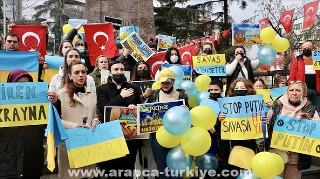 احتجاجات في عدد من الولايات التركية تنديدا بالهجوم الروسي