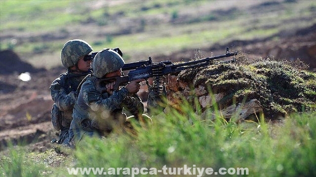 الدفاع التركية: تحييد 13 إرهابيا شمالي سوريا