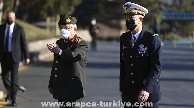 رئيس الأركان التركية يلتقي قائد "تحويل قيادة الحلفاء" في الناتو