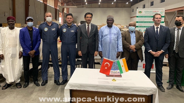 تركيا ترسل 200 ألف جرعة لقاح كورونا إلى النيجر