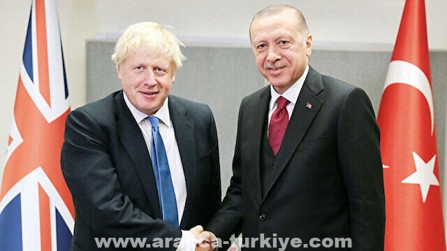 أردوغان يلتقي رئيس الوزراء البريطاني في بروكسل