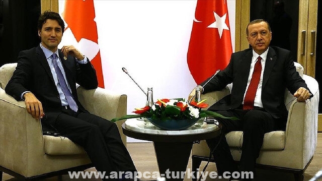 أردوغان وترودو يبحثان تطورات الأزمة الأوكرانية الروسية