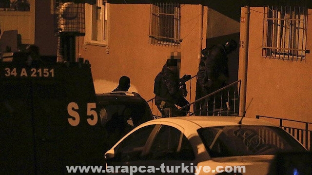 إسطنبول.. توقيف 10 أشخاص في عملية أمنية ضد داعش